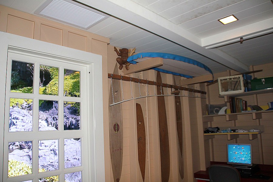 Aunty's Beach House Hidden Menehune