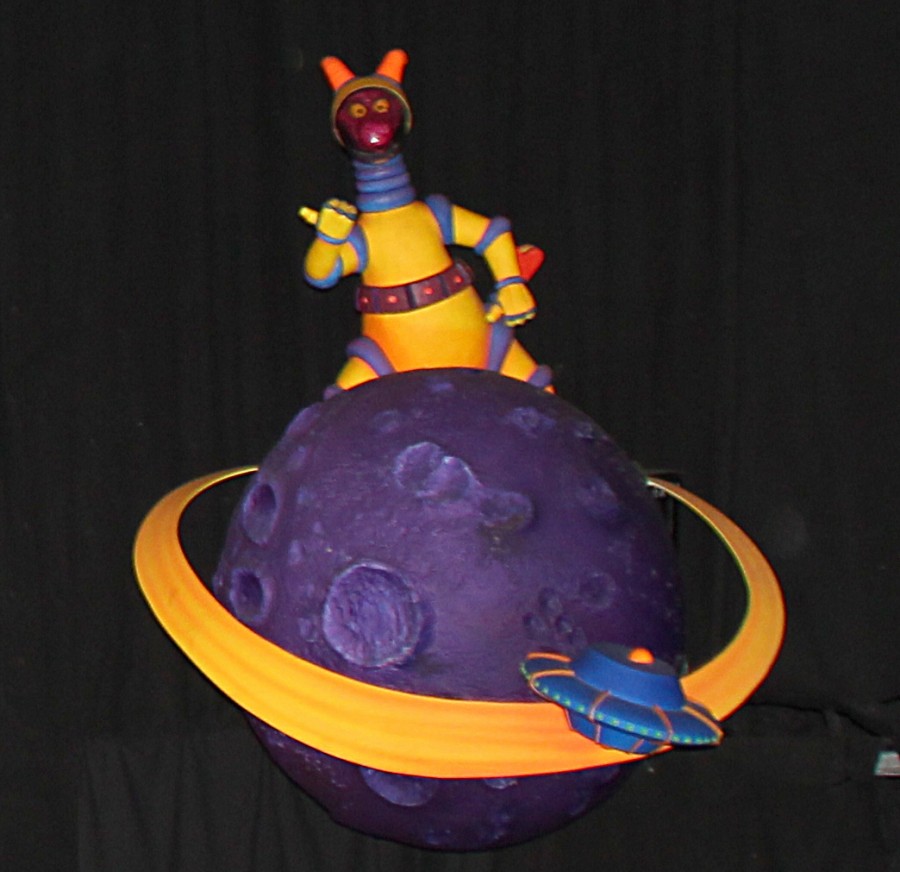 Imagination Ride Hidden Mickey