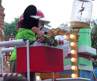 Minnie Float Hidden Mickey