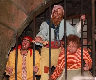Pirates Prisoner Hidden Mickey